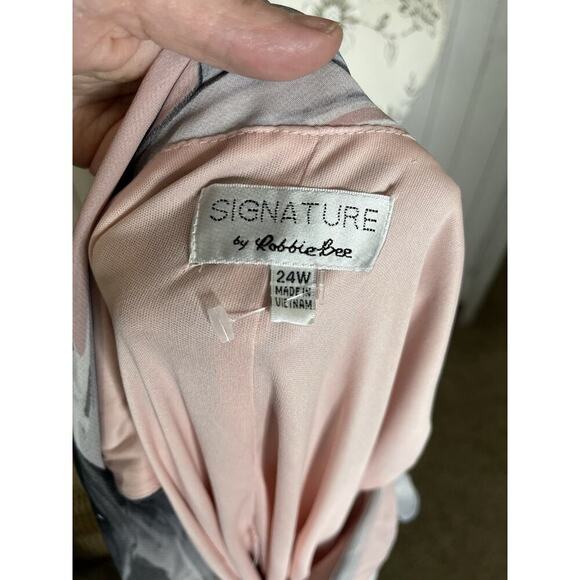 Signature By Robbie Bee Women Light Pink Floral Dress Tie Shoulder Size 24W - Picture 5 of 7